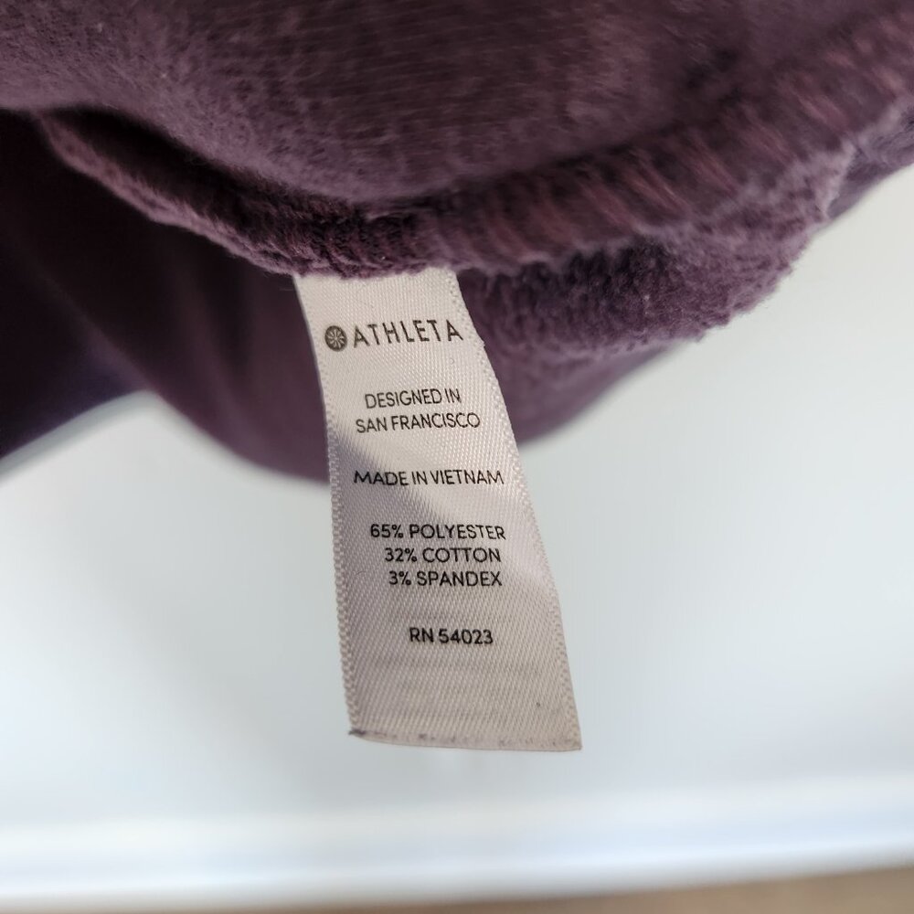 Athleta Size Large Cozy Karma Asym Pullover Sweatshirt Purple Yoga Outdoor - Picture 6 of 8